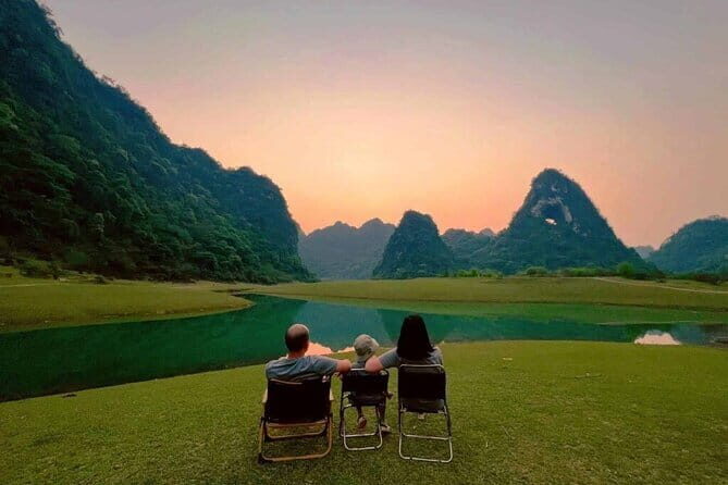 Ba Be Lake Traveling by Van 3D2N from Cao Bang Weekend only - Day 1: Exploring Cao Bang and Wind Pass