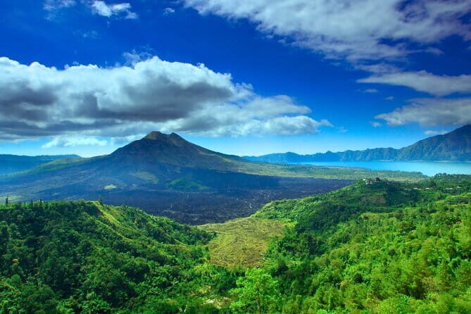 Bali: Barong Dance and Kintamani Land with Mount Batur View Lunch - Deep Dive into the Itinerary