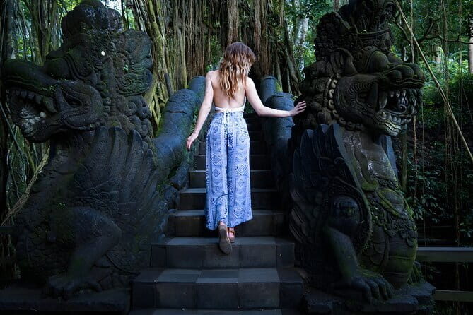 Bali Full-Day Car Charter: Ubud and Uluwatu Sunset Tour - Ubud Monkey Forest: A Cultural Encounter