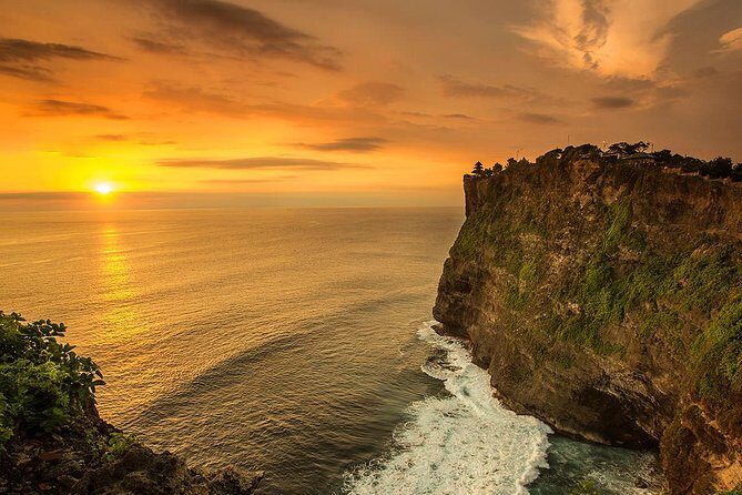 Bali Half-Day Uluwatu Temple Sunset, Kecak Dance, Dinner - What the Tour Includes and Why It Matters