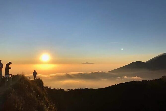 Bali Sunrise Trekking Mount Batur with Guide - Who Should Consider This Tour?
