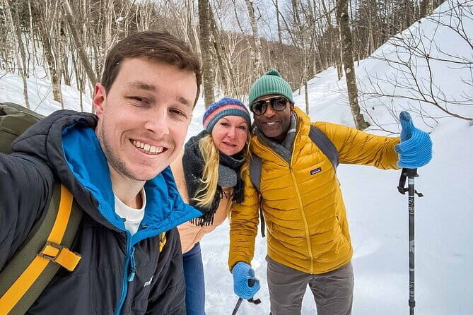 Bamboo Ice Cave Snowshoeing Tour in Noboribetsu - What’s Included and Practical Details