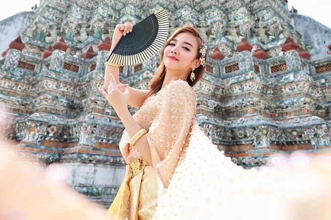 Bangkok Full Set Thai Costume Experience with Hairdo and Makeup - The Photo Opportunity & Optional Services