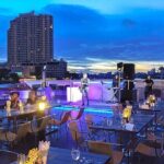 BANGKOK: Ticket Wonderful Pearl Luxury Dinner Cruise - Live Music - Who Will Appreciate This Experience?