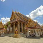 Bangkok's Iconic Temple Emerald Buddha and Royal Grand Palace - What Makes This Tour Stand Out?