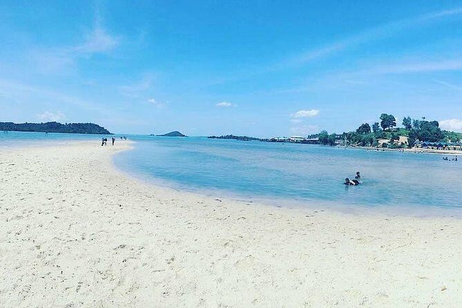 Batam Private Customized Full-Day Tour with English Speaking Driver - Why Choose This Tour?