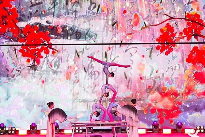 Beijing Acrobatic Show at Regal Palace Theatre (Qin Le Gong - Who Will Love This Tour?