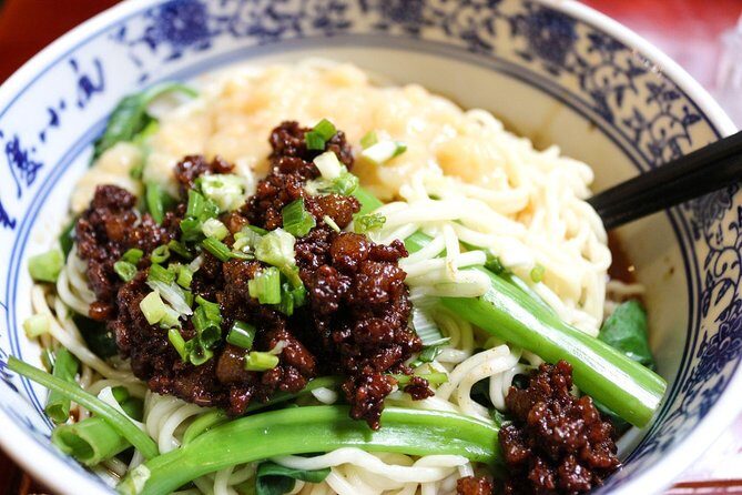 Beijing Private Food Walking Tour in Houhai Lake and Nanluoguxiang Hutong - Final Thoughts
