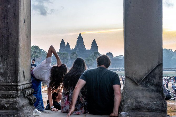 Best of Angkor Wat Tour & Floating Village from Siem Reap - Discovering Cambodia’s Treasures: A Complete Breakdown of the Tour
