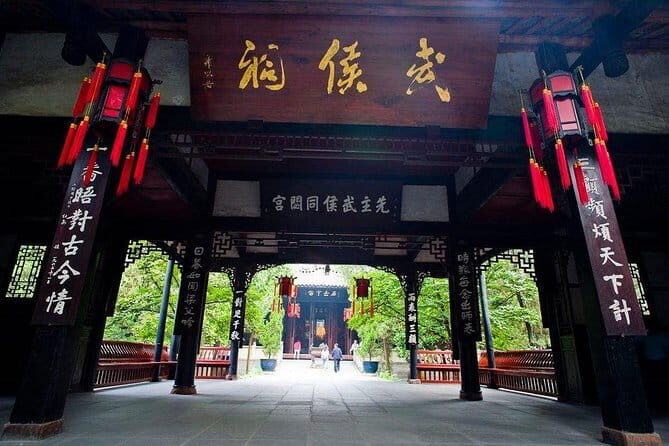 Best Selected Chengdu City Tour - Spiritual and Culinary Delights