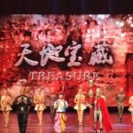 Big Discount Acrobatic Ticket & Peking duck Banquet Bianyifang all inclusive - Tiandi Theatre Acrobatic Show: A Visual Feast
