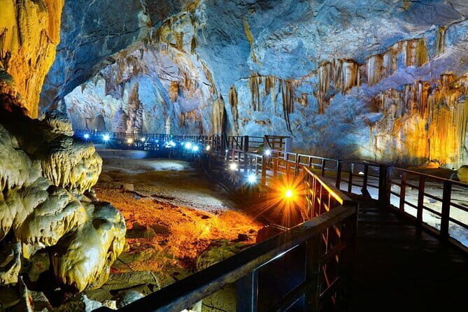 Botanic Garden, Paradise Cave and Phong Nha Cave Tour - What Makes This Tour Stand Out?