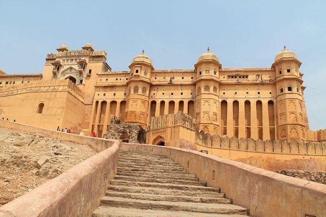Budget Transfer from Jaipur to Udaipur with Chittorgarh visit - The Sum Up: Who Should Book This Transfer?