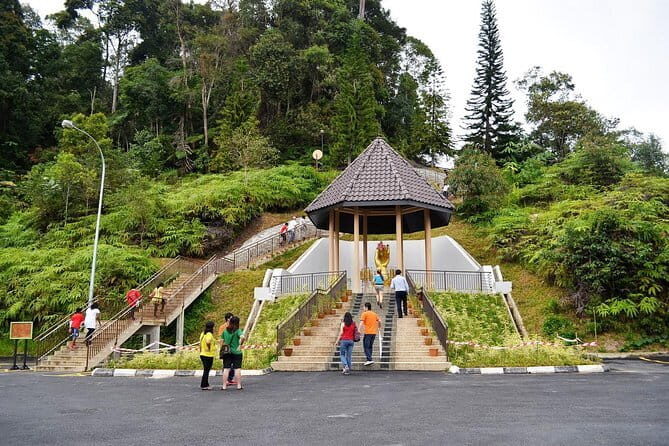 Bukit Tinggi French Village Day Trip Tour from Kuala Lumpur - The Realistic Pros and Cons