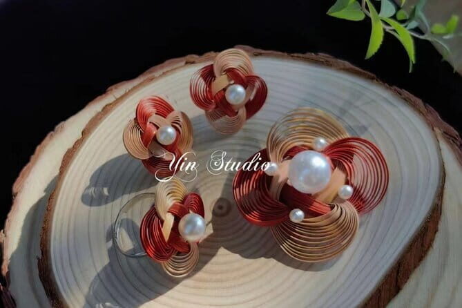 Camellia Jewelry: Bamboo Weaving for Brooch, Earring & Ring - A Closer Look at the Experience