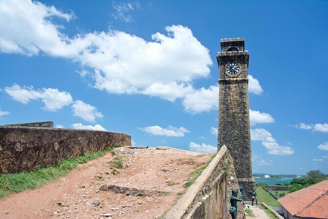 Car & Driver one week private tour in Sri Lanka 6 nights -7 days - Day 1: Arrival and Anuradhapura