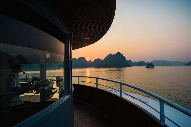 Catamaran Luxury Day Cruise from Cat Ba Island ( Afternoon Tour ) - What Makes This Tour Stand Out