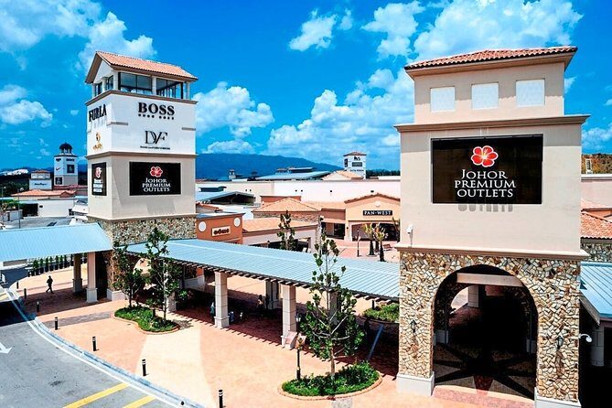 Chauffeur: Batu Pahat to Singapore Van Transfer - FAQ