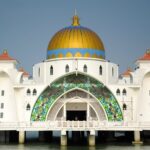 Chauffeur: Johor Bahru to Kuala Lumpur Transfer [Van] - Who Will Enjoy This Experience?