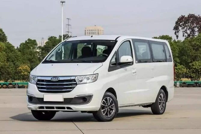 Chengdu Shuangliu Airport Transfer Service - The Vehicle and Luggage Considerations