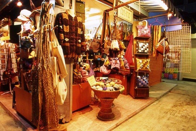 Chiang Rai City Highlights with Traditional Dinner & Show - Authenticity and Review Insights