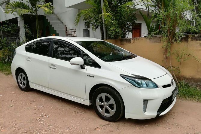 Colombo Airport (CMB) to Santani Wellness Resort & Spa, Kandy Private Transfer - What to Expect During Your Transfer