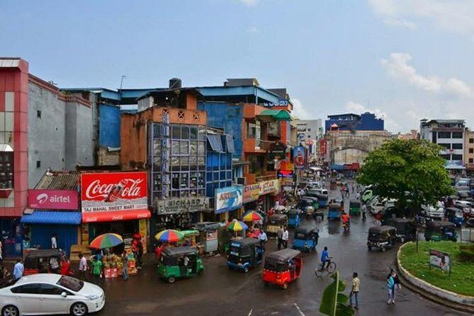 Colombo City Tour On Open Deck Bus - An In-Depth Look at the Colombo City Tour