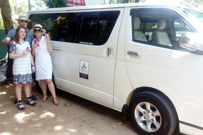Colombo (CMB) Airport to Tissamaharama City Private Transfer - Vehicle and Comfort