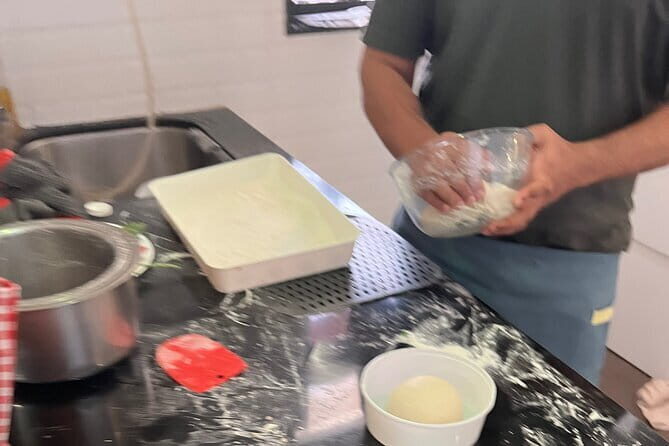 Contemporary Neapolitan Pizza Making Class - FAQ
