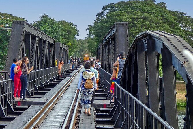 Damnoen Saduak Floating Market and Bridge on The River Kwai Tour - The Sum Up