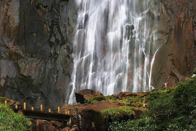 Dehua Ceramic Making Experience and Daixian Waterfall Tour From Xiamen - Who Would Enjoy This Tour?