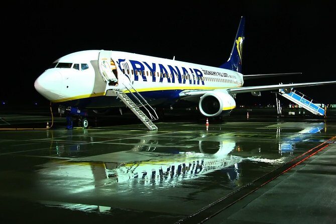 Delhi Private Arrival Transfer: Airport to Hotel in Delhi - What to Expect with Your Transfer