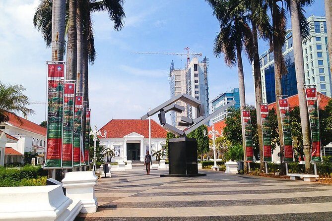 Departure Private Transfer: Jakarta City to Jakarta Airport CGK - Why Choose This Private Transfer in Jakarta?