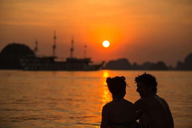 Dickson Dragon Sunset Cruise Direct Entry Tickets - The Details: What’s Included and What to Consider