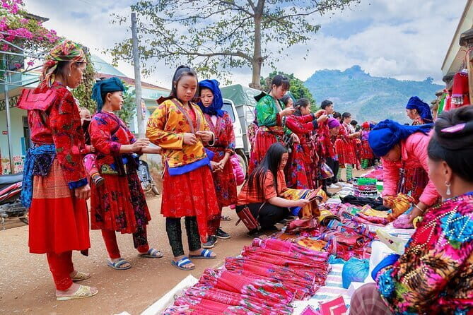 Dien Bien Phu Package Tour 5 Days 4 Nights By Jeep Car - Who Should Consider This Tour?