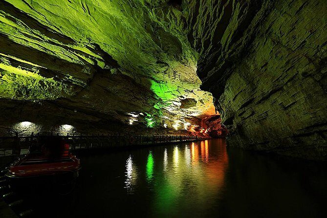 Discovery Day Tour to Yellow Dragon Cave,Baofeng Lake and Xibu Street - Practical Details and What to Expect