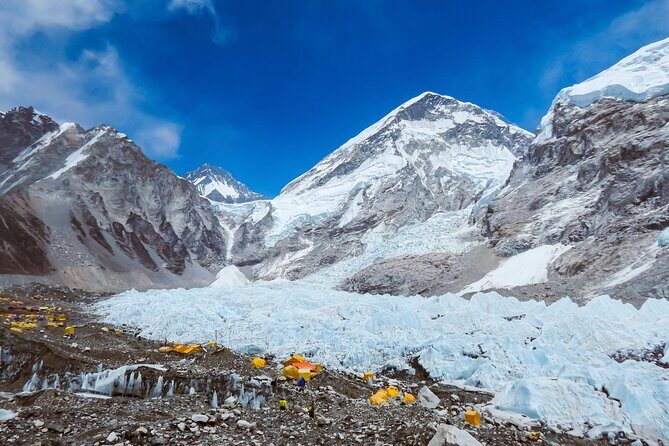 Everest Base Camp Via Gokyo Lakes - Who Is This Trek Best For?