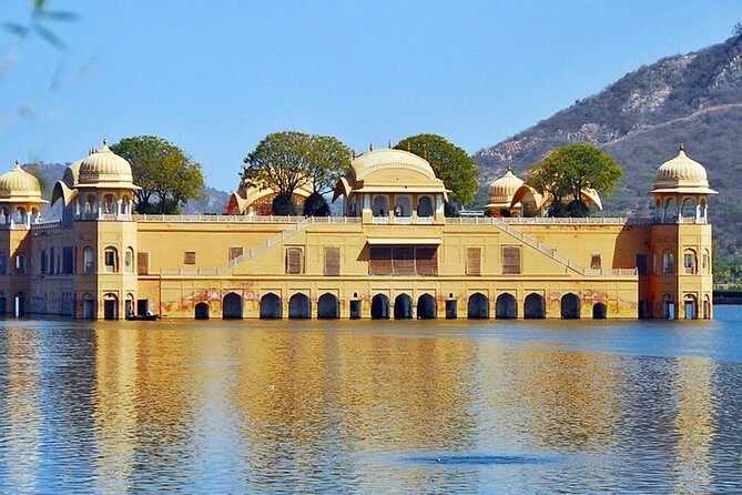 Experience Jaipur Full day Sightseeing with Transports & Tour Guide - What the Tour Includes and What It Doesn’t