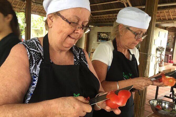 Experience Local Hmong Cooking Class - Homestay in Sapa - A Deep Dive into the Experience