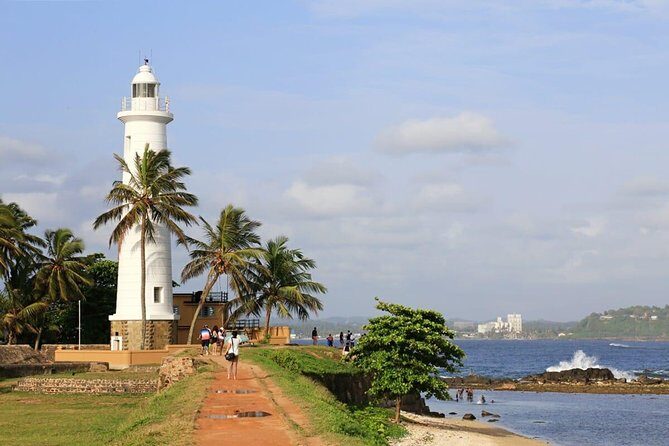 Explore Nature and Heritage in Galle from Colombo (All inclusive day tour) - The Sum Up
