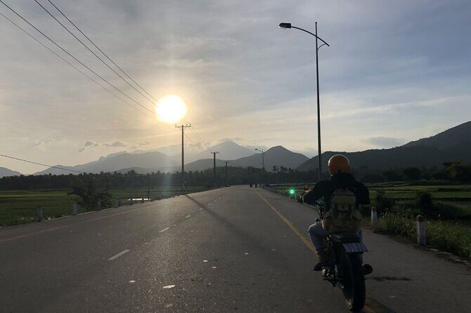 Exploring Hai Van Pass Private Guided Tour by Motorbike - What Travelers Say (Based on Reviews)