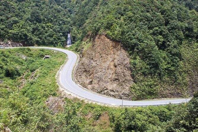 Fansipan Mountain conquering 2 days - 1 night with great funs - An In-Depth Look at the Fansipan Conquering Tour