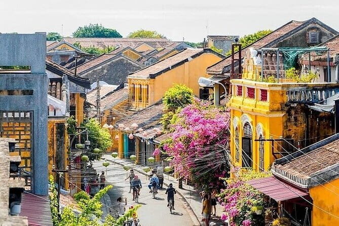 [Free E-sim] Hoi An Journey Coconut boat and Street Food - Analyzing the Value and Experience
