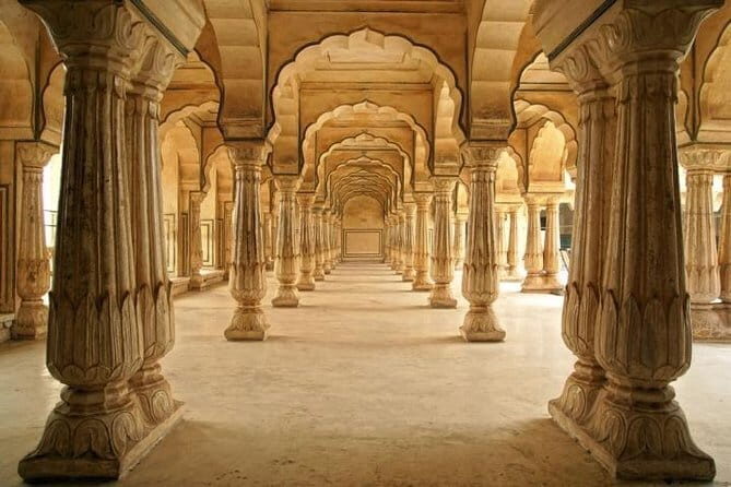 From Delhi: 2-Day Jaipur Private Guided Tour - What Travelers Love About This Tour