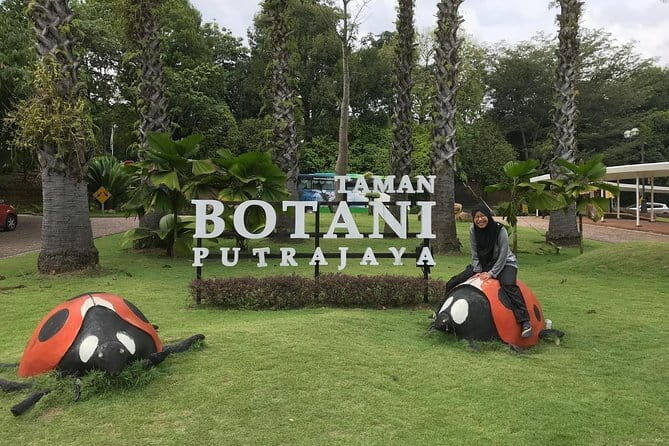 Full-Day 14 Attractions Putrajaya City Tour - The Practicalities: What to Expect