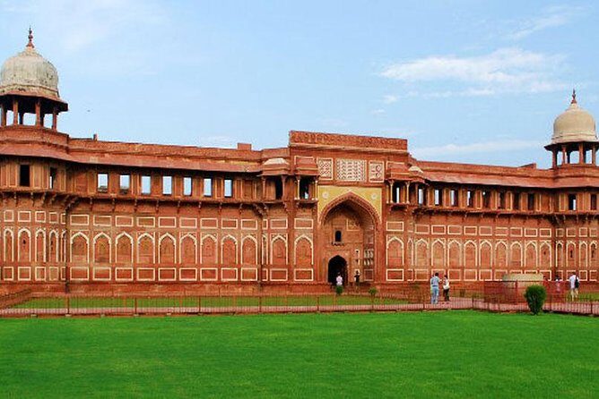 Full Day Agra tour with cultural and fun activities from Delhi by Car - Who Will Love This Tour?