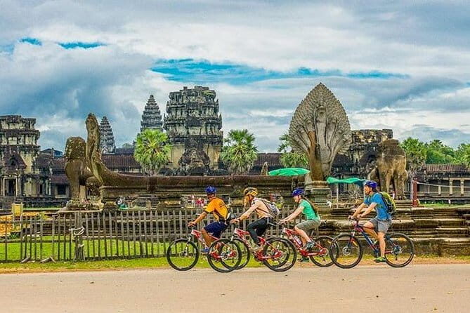 Full-Day Angkor and Temples Cycling Tour - Starting Point: Angkor Wat — A Masterpiece in Motion