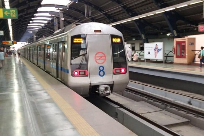 Full Day Delhi Tour By Delhi Metro Train - Exploring Religious and Cultural Sites