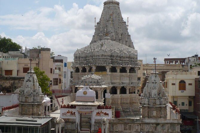 Full-Day Guided Private Tour of Udaipur City Monuments - An In-Depth Look at the Udaipur Experience