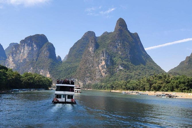 Full-Day Guilin Li-River Cruise with 3 star boat and Reed Flute Cave Tour - An In-Depth Look at the Tour Experience